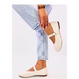 Beige balett med remmar 1