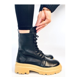 Ankelboots med snörning och skydd svart 1