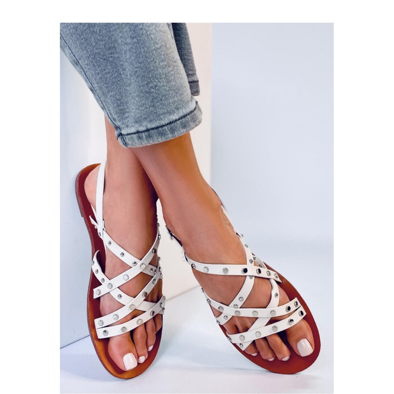 Capris Beige romerska sandaler - Inello 1