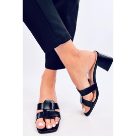 Sandal Elegant högklackat flip-flops Lafar Black - Inello svart 1