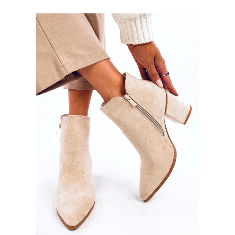 Croix Beige mandeltå högklackade stövletter - Inello 2