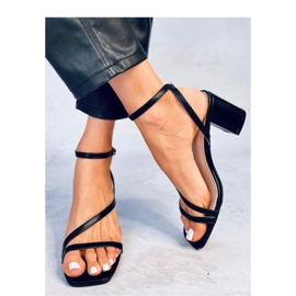 Theresa Svarta högklackade sandaler - Inello 1