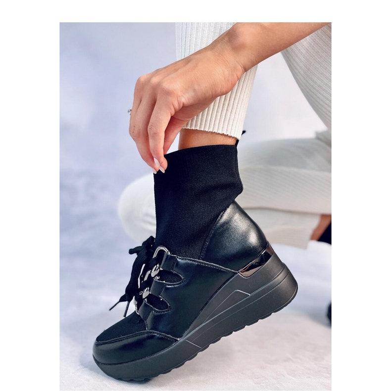 Kaye Black wedge ankelboots med elastisk ovandel - Inello svart 1