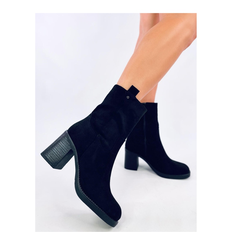 Salifi Svarta bredklackade ankelboots - Inello 1