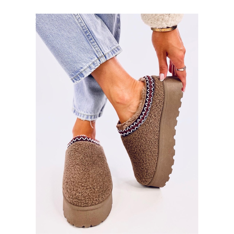 Lamm Khaki korta snöstövlar med fårskinn - Inello brun 1