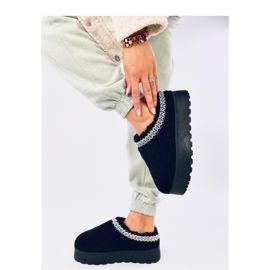 Lammsvarta korta snöstövlar med fårskinn - Inello 1