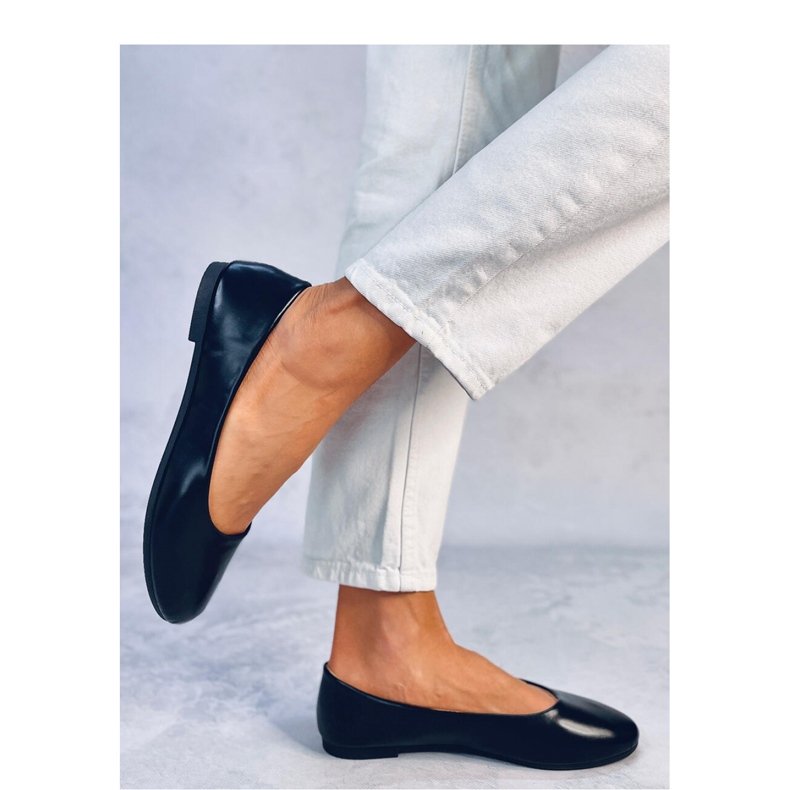 Balettlägenheter med läderinlägg Tova Black - Inello svart 1