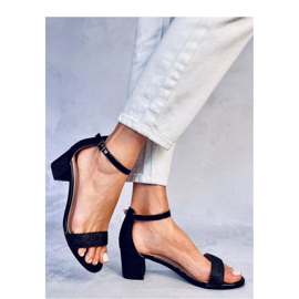 Costello Svarta högklackade sandaler - Inello 1