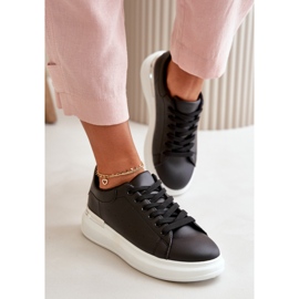 Sneakers för kvinnor på den svarta plattformen 1