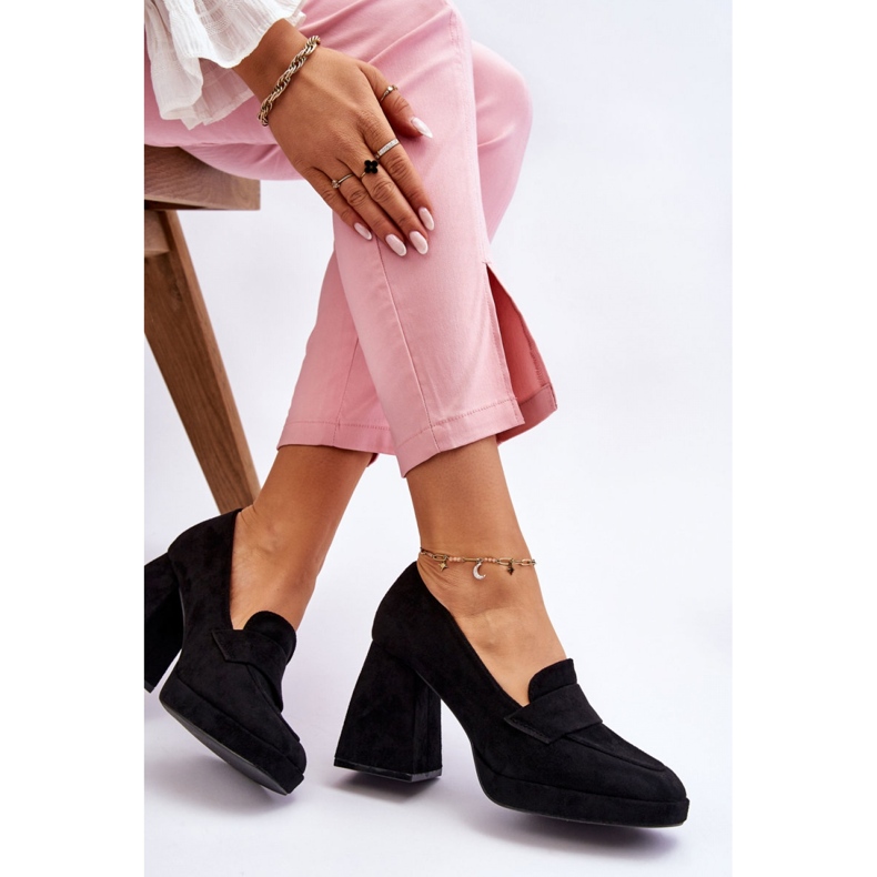 Svarta dampumps med massiv klack 1