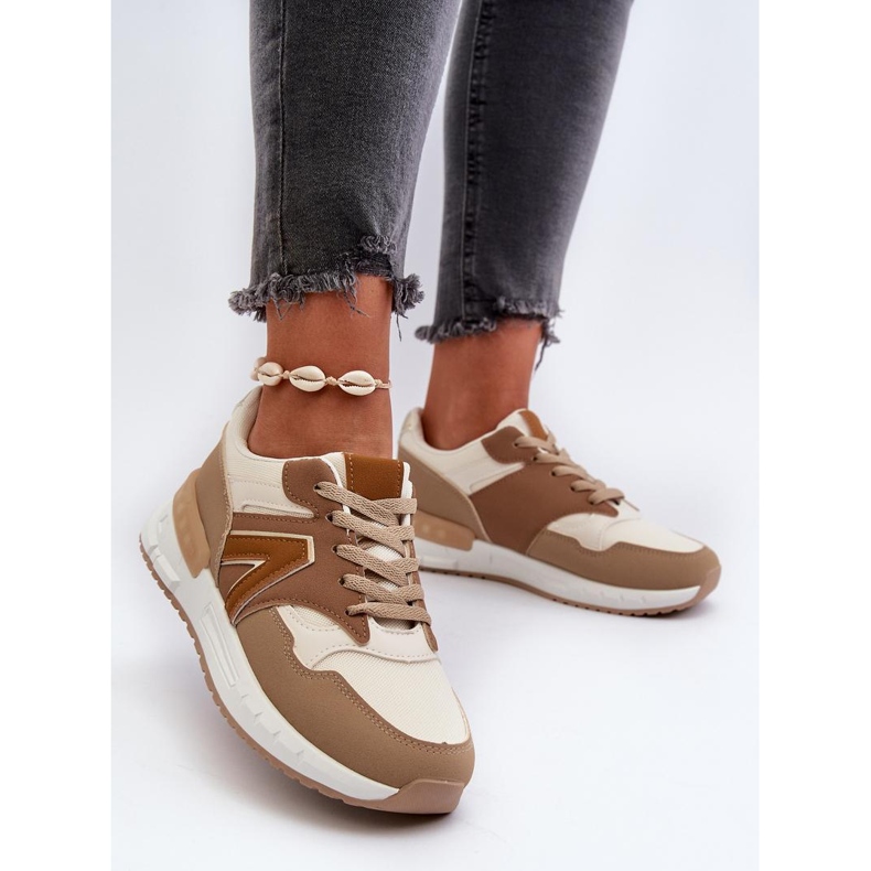 Bruna plattformssportskor 1