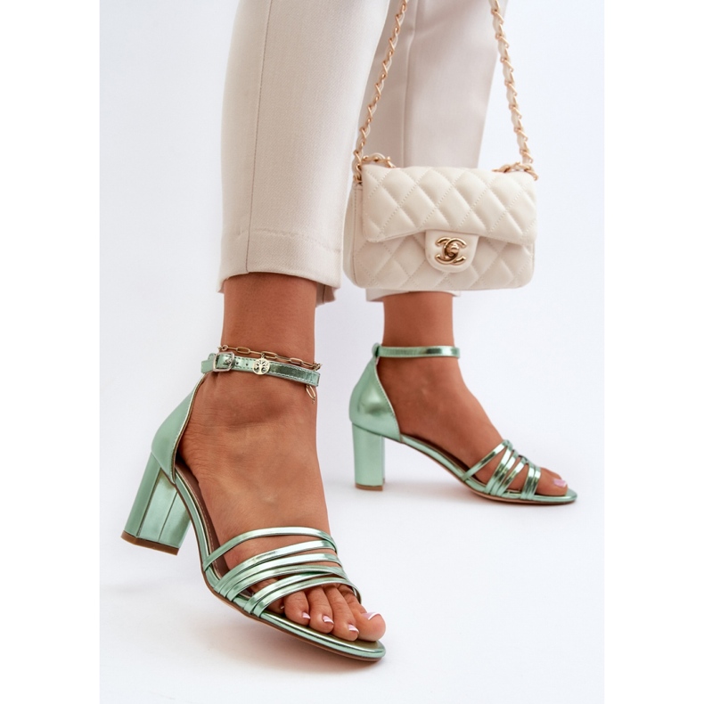 Gröna sandaler med hög klack 1