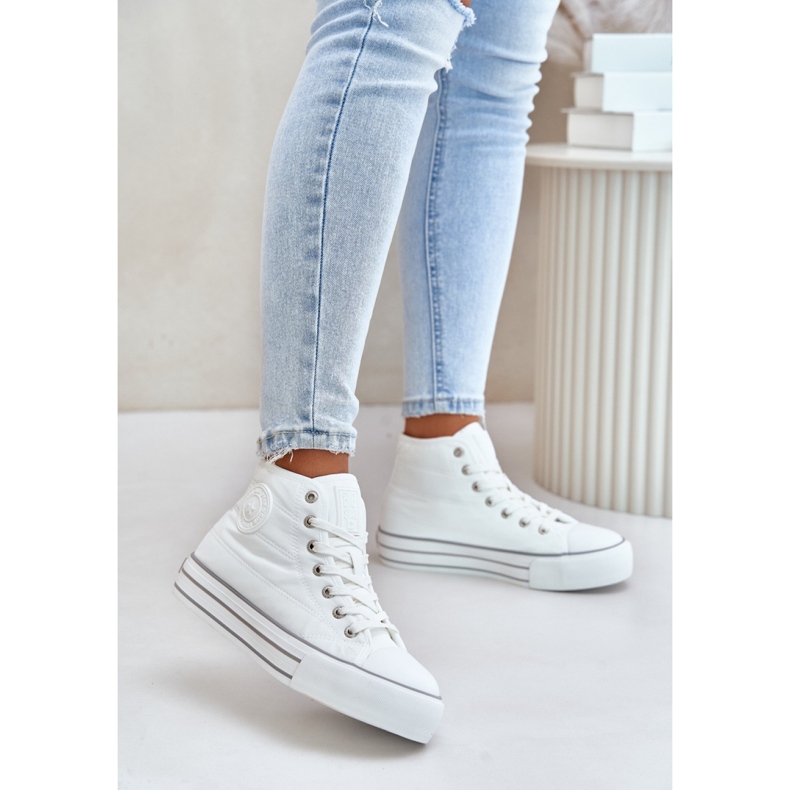Big Star White Isolerade High-Top Sneakers vit 1