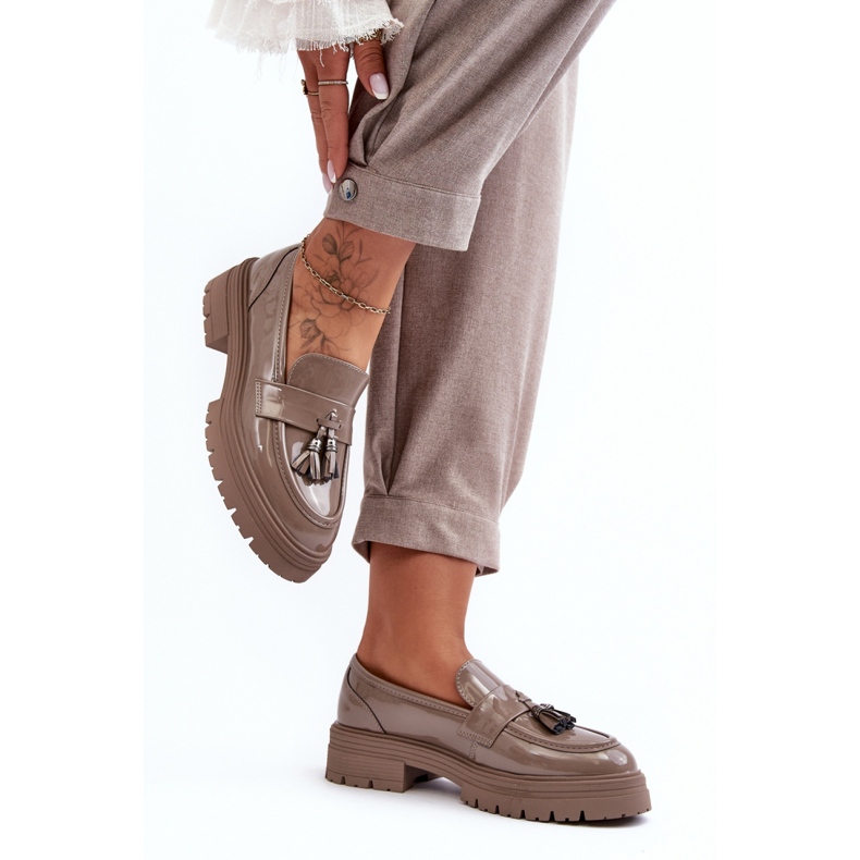 Step in style Skor Modell Velenase YL189 Dark Beige Lakier - Steg i stil 2