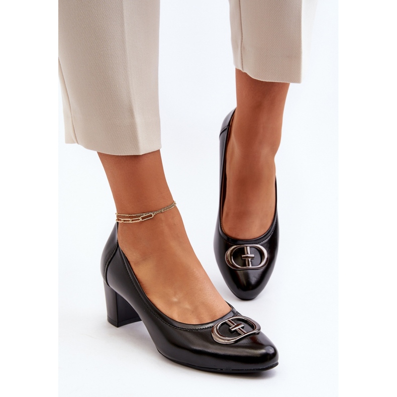 Eleganta pumps från märket Vinceza Black svart 1