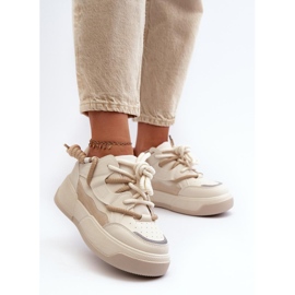 Sportskor Modell VL232P Beige 1