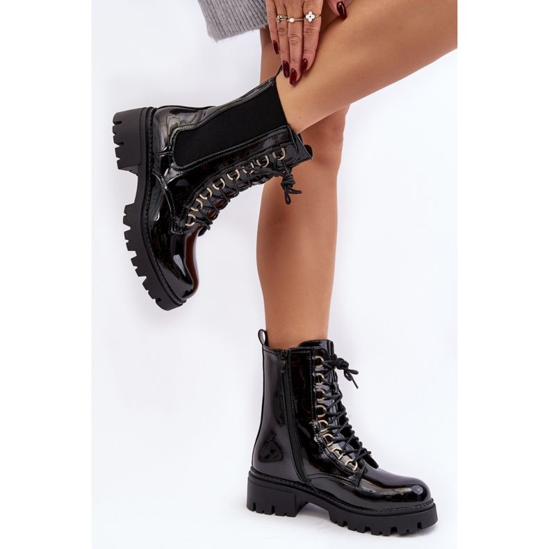 Step in style Workers Model Charmea F33-1 Black Lack - Steg i stil svart 2