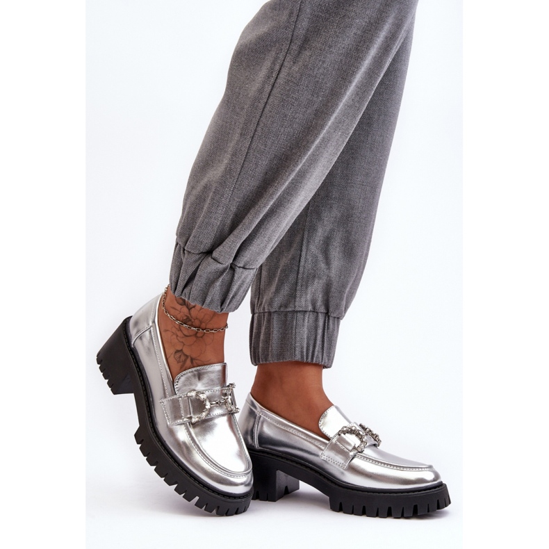 Silver slip-on mockasiner för kvinnor 2