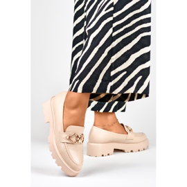 Beige skor med dekor B2733BE 1