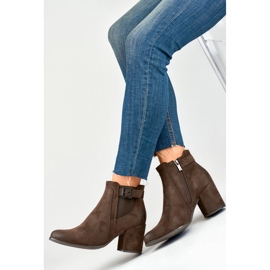 Damstövlar isolerade med päls 260034BR-SU brun 1