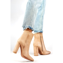 Oisolerade stövlar för damer D7959KH, beige 1