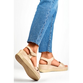 Kilsandaler för kvinnor YQ-125GO, beige 1