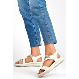 Damsandaler BM051-3019-1W vit 1