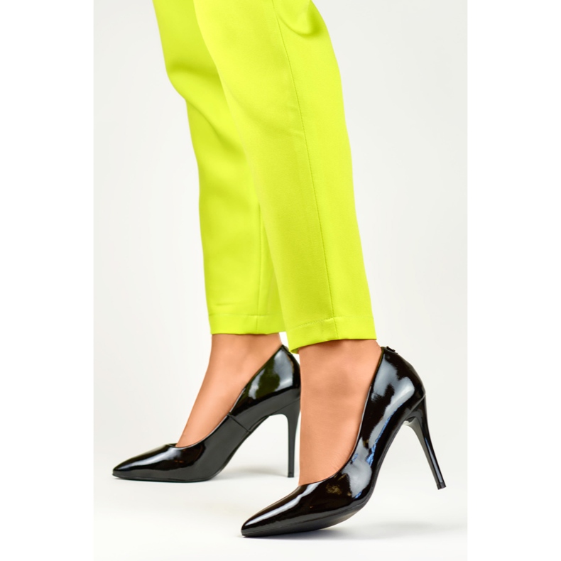 Höga klackar Modell GD-FL59B Svart 1