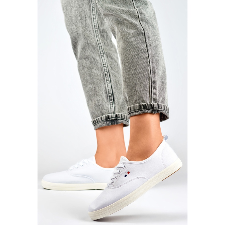 Låga sneakers för kvinnor HB-6W Vit 2