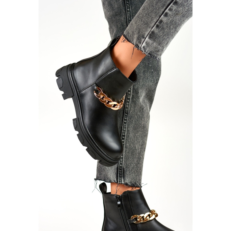 Modell D42B Svarta stövlar - PRIMO 2