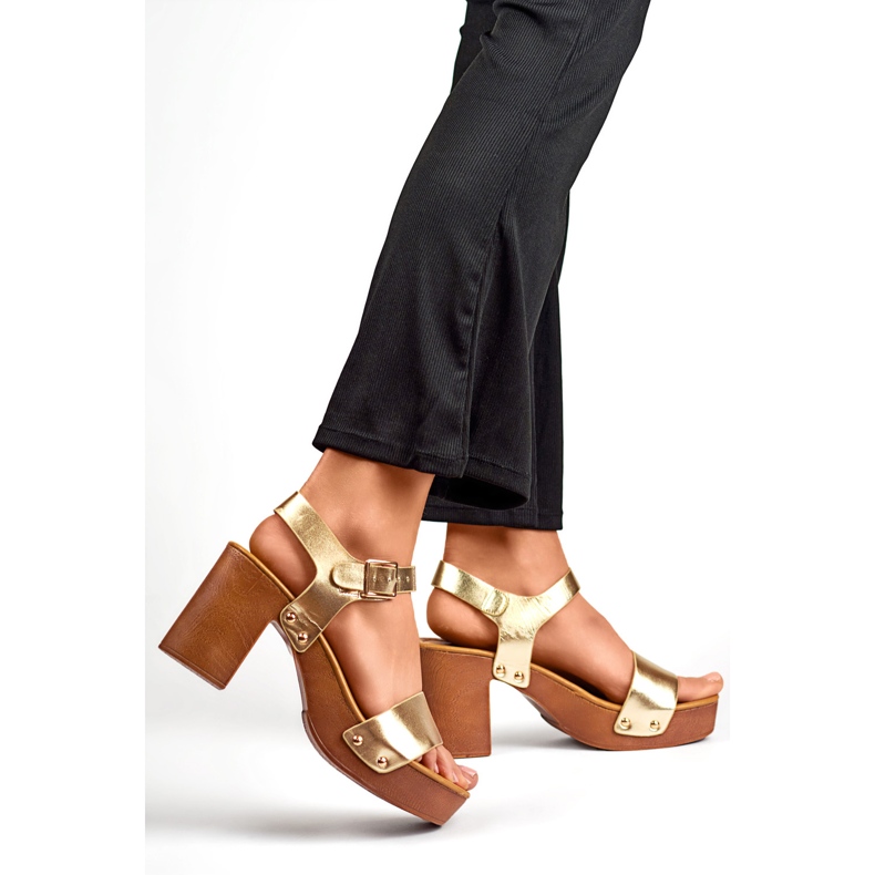 Modell 3993GO Gold sandaler gyllene 1