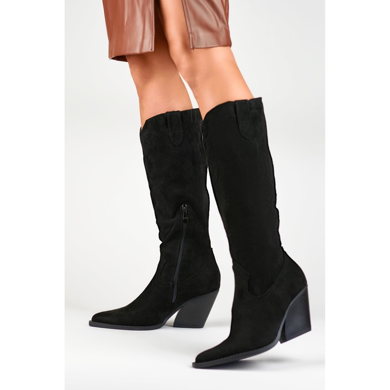 Modell 16812B Svarta stövlar - PRIMO 2