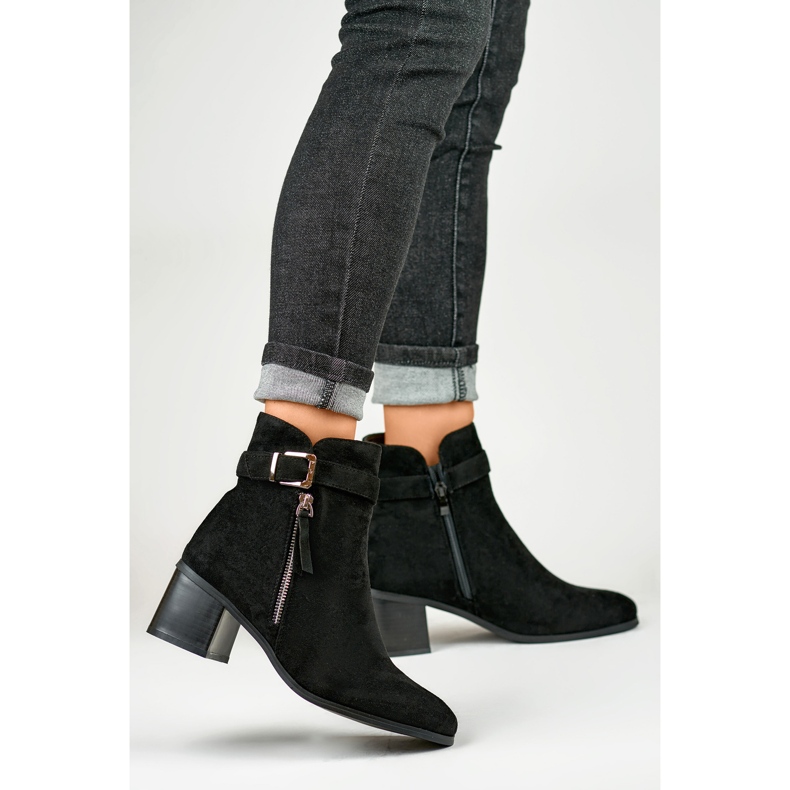 Modell 5733B Svarta stövlar - PRIMO 2