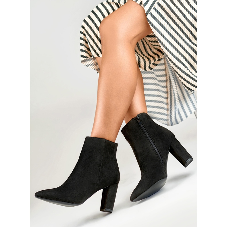 Stövlar Modell DF3707B Svart mocka - PRIMO beige 1