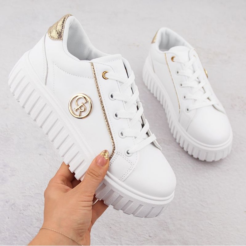 News Nyhetsskor på 4757 EVE459-plattformen vit 1