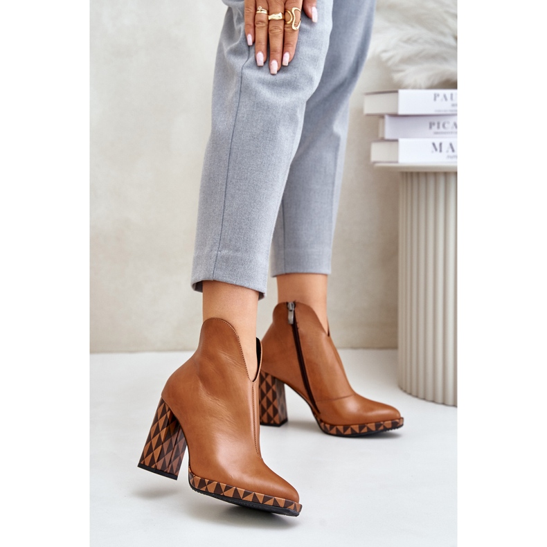 Ankelstövlar i läder Laura Messi 2836 Brun 2