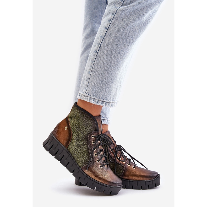 Läderplattform och kilstövlar Maciejka 06702-09 grönt och guld 1