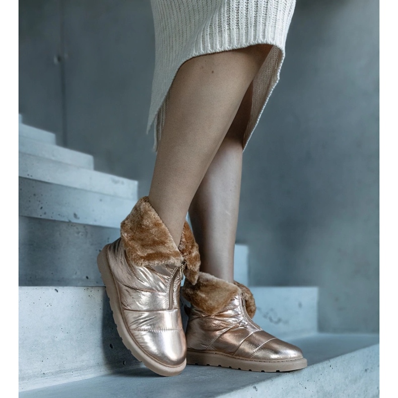 Edidda guldisolerade snöstövlar med krage gyllene 2