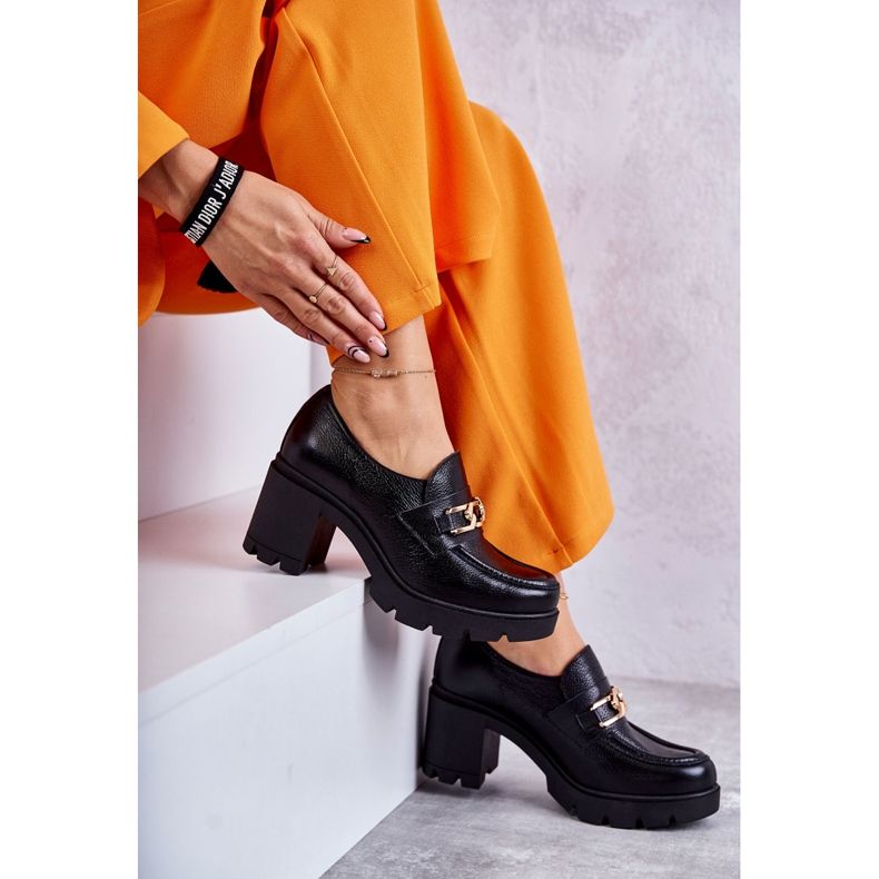 Lemar Svart Läder Högklackat Skor Med Gulddekoration 4