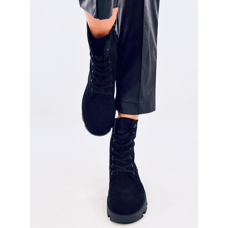 Pansy Svarta arbetsstövlar i mocka 1