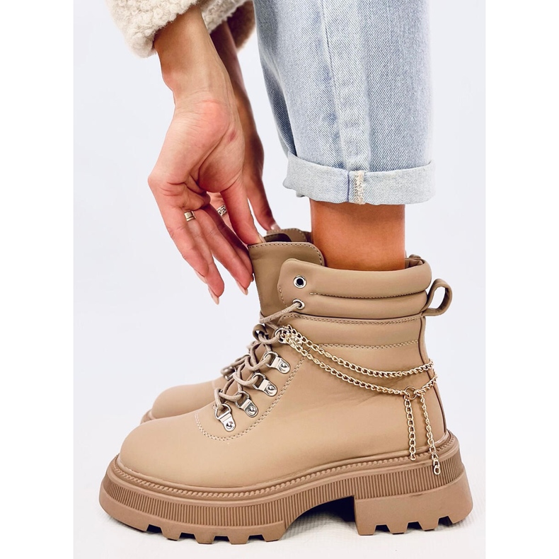 Hudson Apricot Trapper Boots beige 2