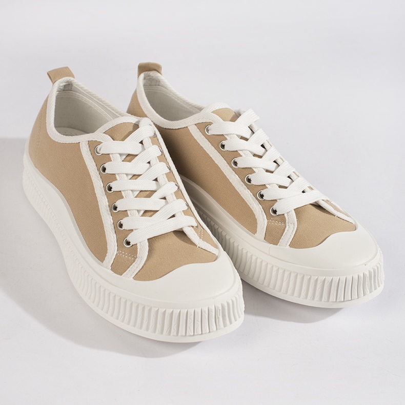Mörkbeige damsneakers på plattformen 1