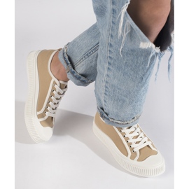 Mörkbeige damsneakers på plattformen 3