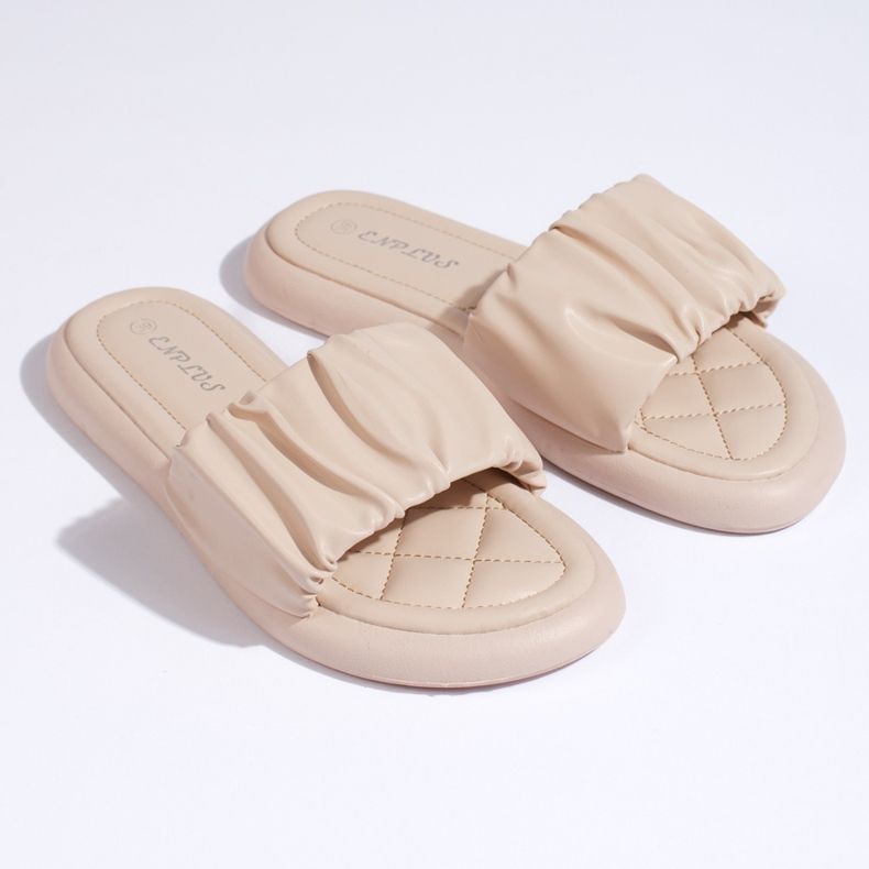 Rugiga beige flipflops för kvinnor 1