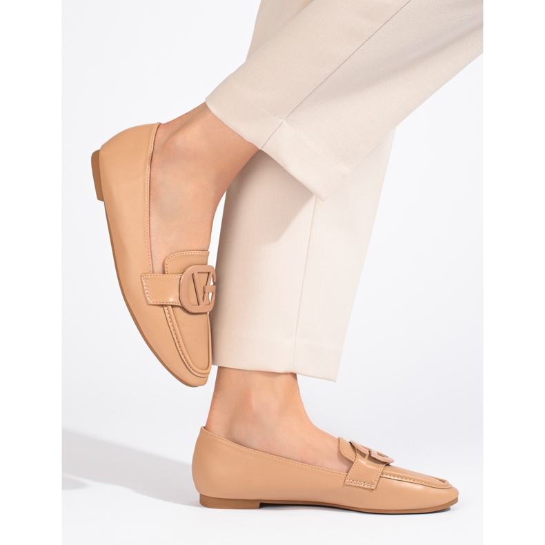 Beige Shelovet slip-on loafers för kvinnor 1
