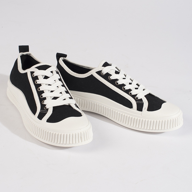 Svarta plattformssneakers för kvinnor 1