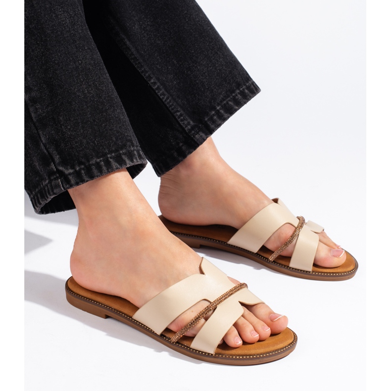 Eleganta beige flipflops för kvinnor 1