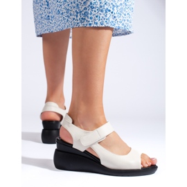 Bekväma vita sandaler från Sergio Leone 1