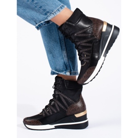 Damsportstövlar på Vinceza-kilen svart 2