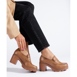 W. Potocki Bruna lågklackade skor från Potocki 1